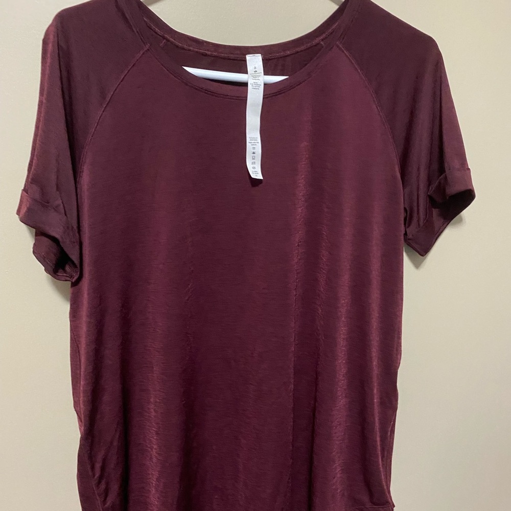 Lululemon TShirt